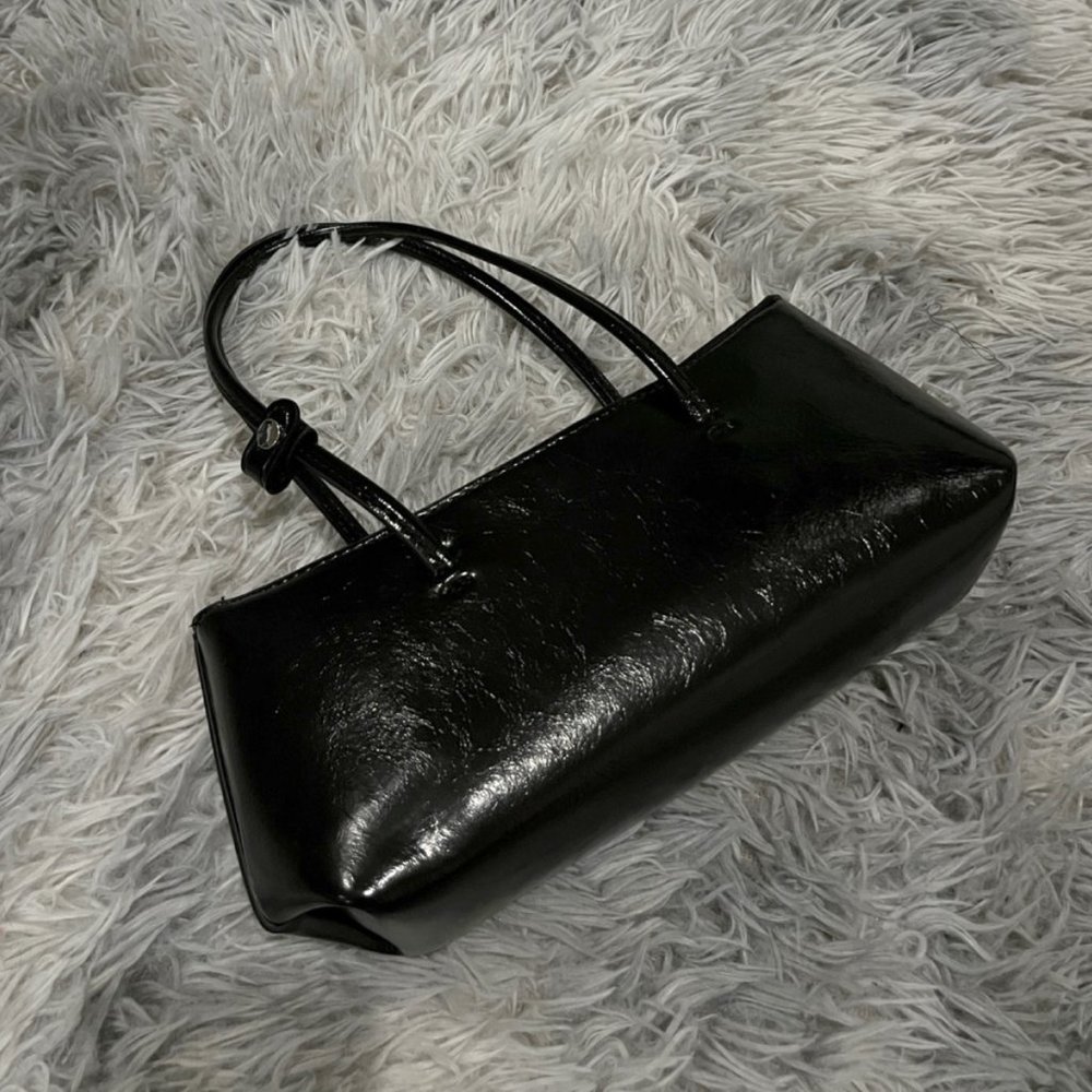 NWOT Black Shoulder Bag | MANGO